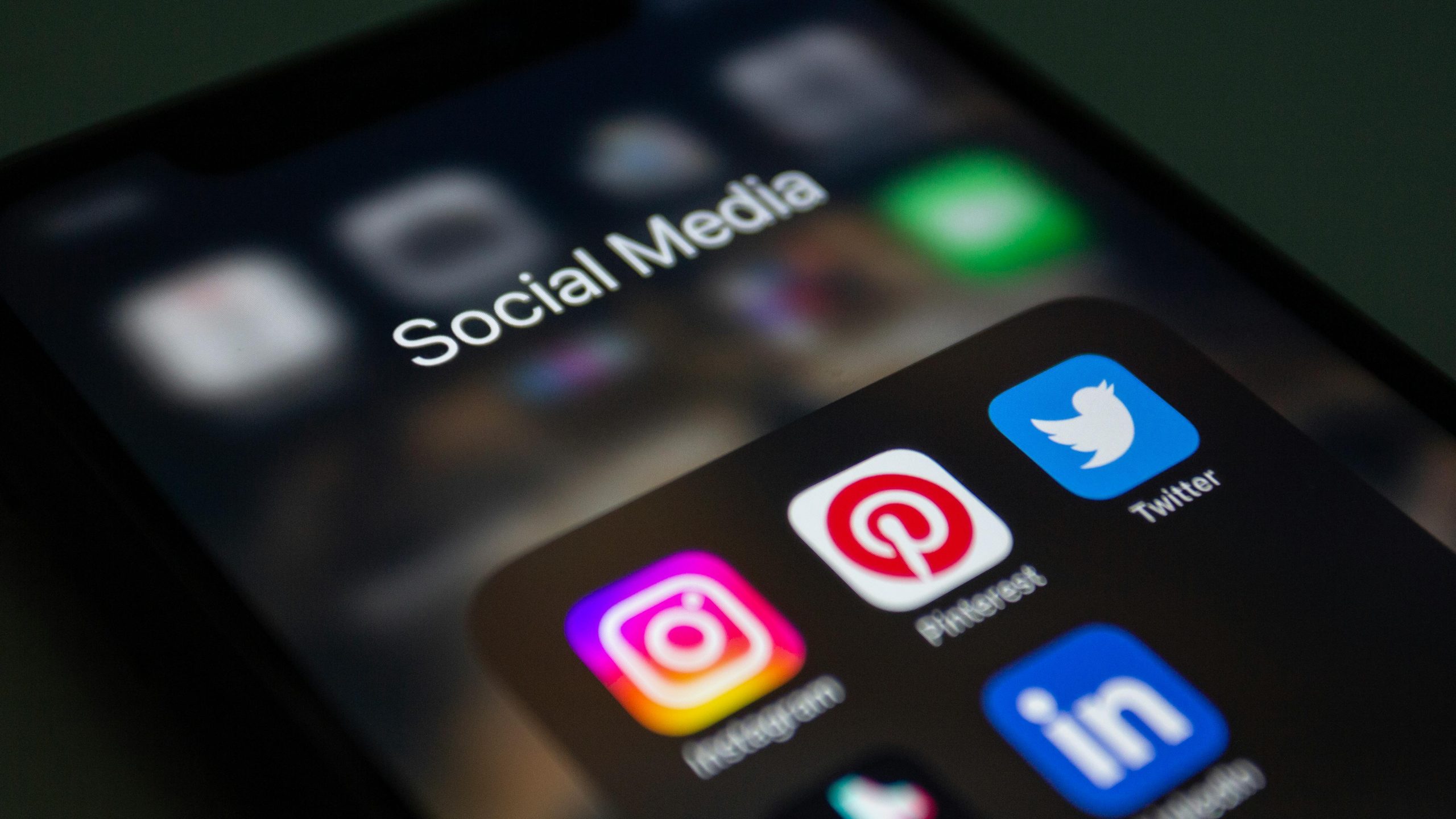 The Great Digital Exhaustion: Why 2026 is the Year We Finally Logged Off